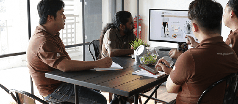 Cheeringstick.com – Office Meeting custom printing cheering sticks supplier and wholesaler office meeting
